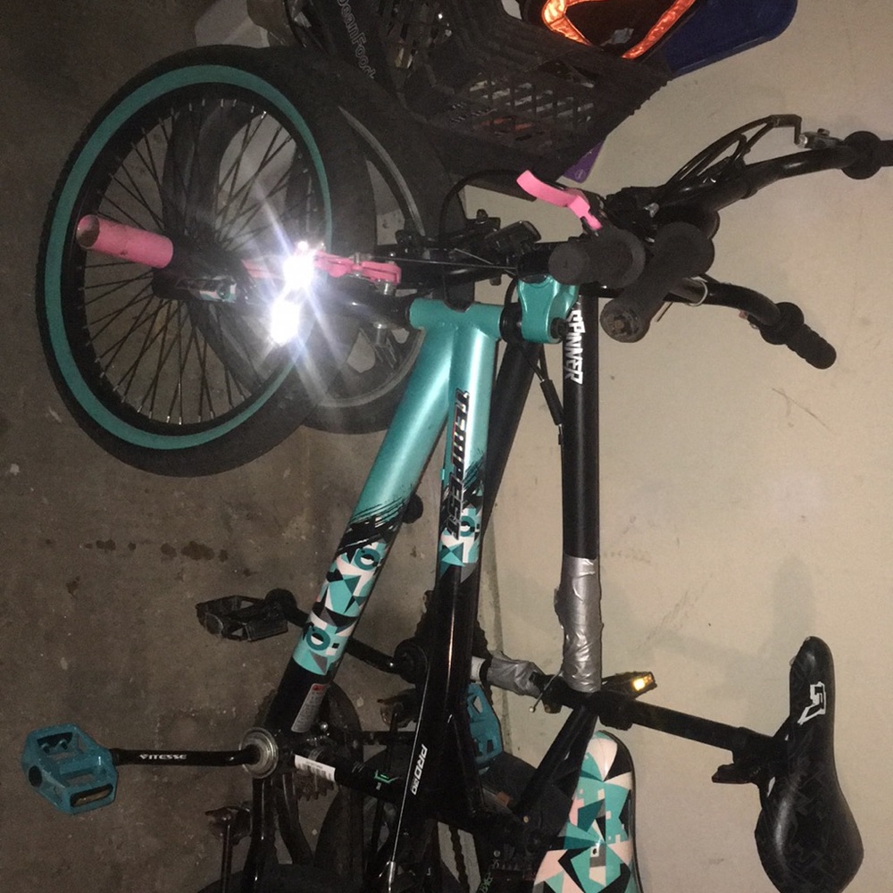 2 bikes